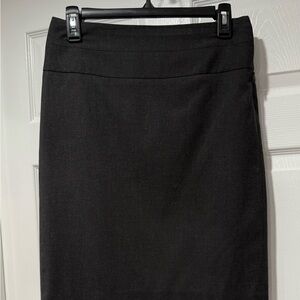 The Limited Elegant Black Pencil Skirt